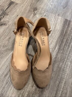 Journee Collection Tan Scalloped Suede Ankle Strap Pumps
